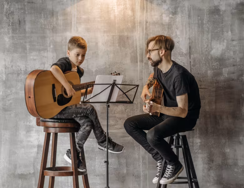 Débuter la Guitare à la Rentrée : le Parcours en 6 Étapes pour Partir du Bon Pied