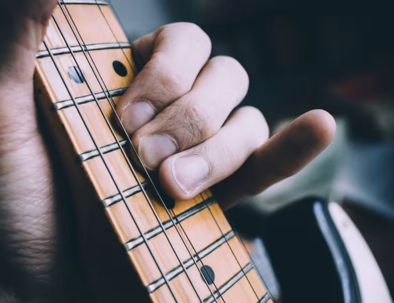 Inversions de Triades sur 3 Cordes : Dynamisez vos Accompagnements et Solos