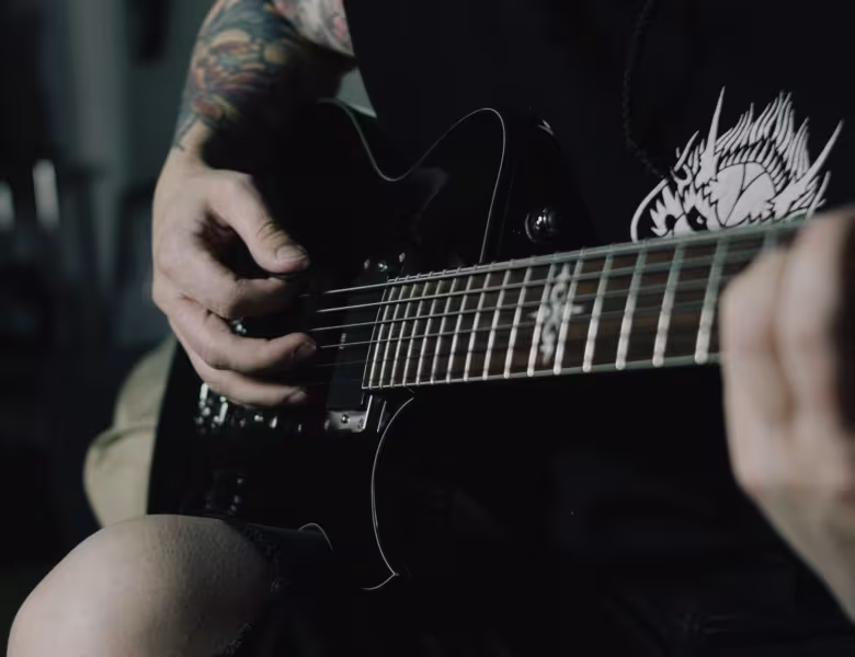 100 Arpeggio Licks for Shred Guitar : les arpèges signature de dix légendes du shred