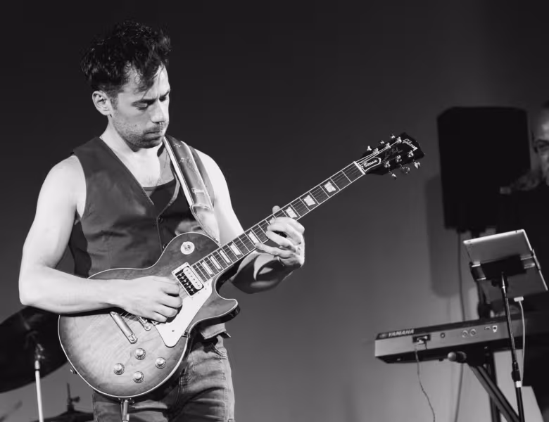 Modern Jazz & Fusion Guitar : lignes, comping et voice-leading pour guitaristes fusion