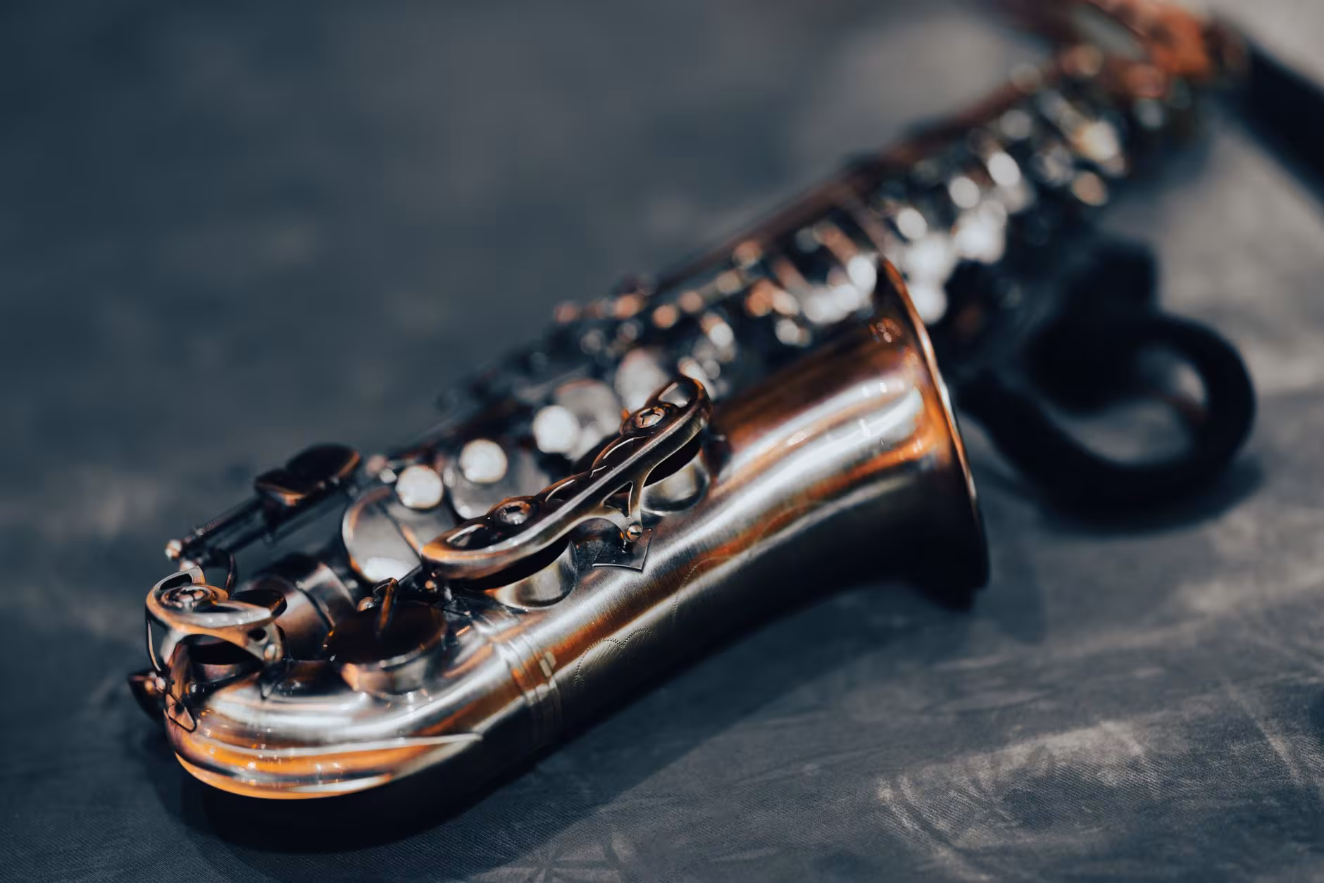 Charlie Parker for Guitar : le bebop de Bird transcrit note pour note à la guitare