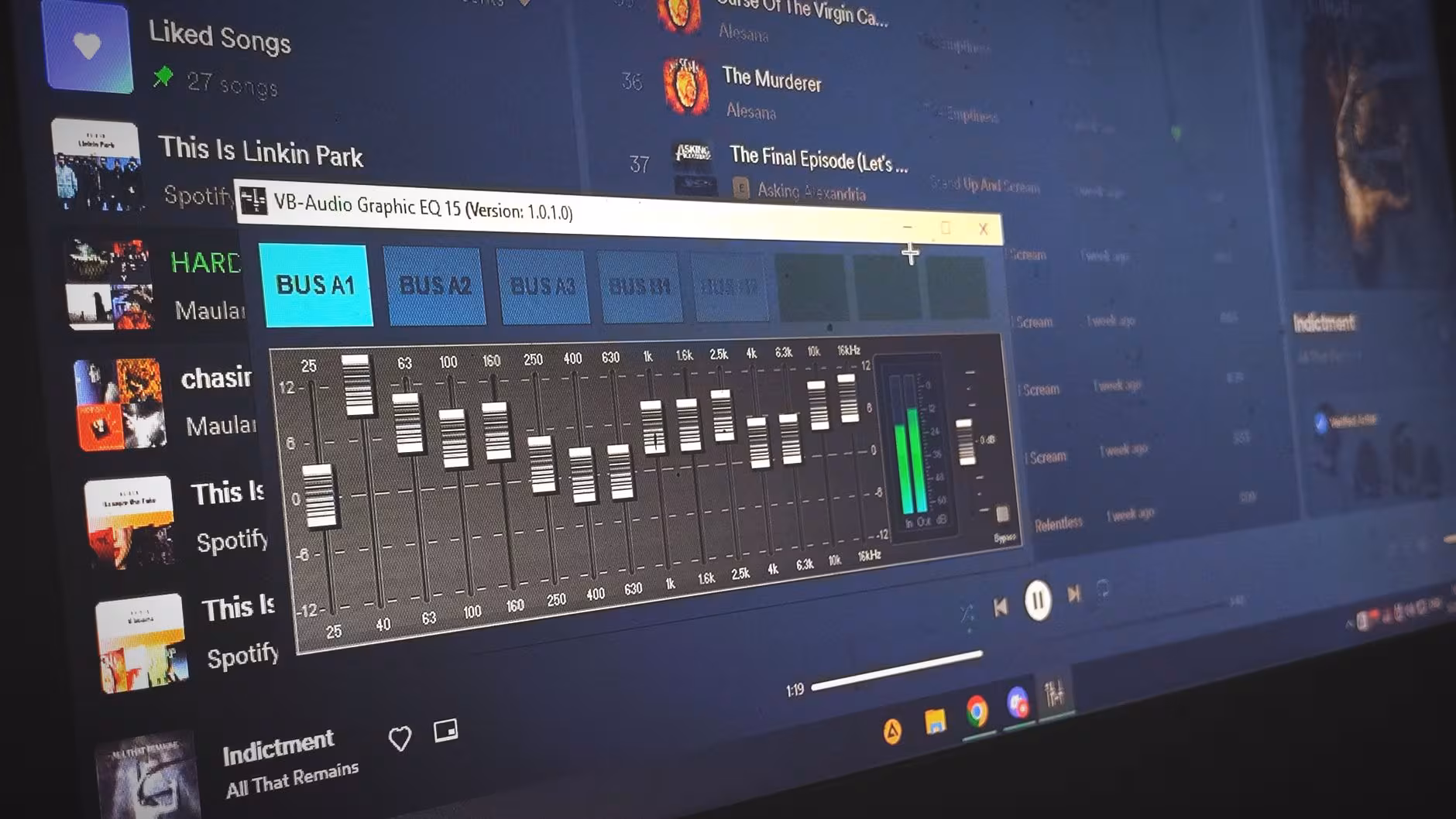 Courbe d'égalisation paramétrique ajustée sur un logiciel de mixage audio