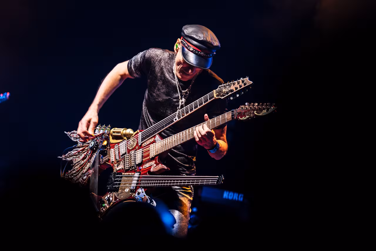 Steve Vai : portrait, style technique et discographie